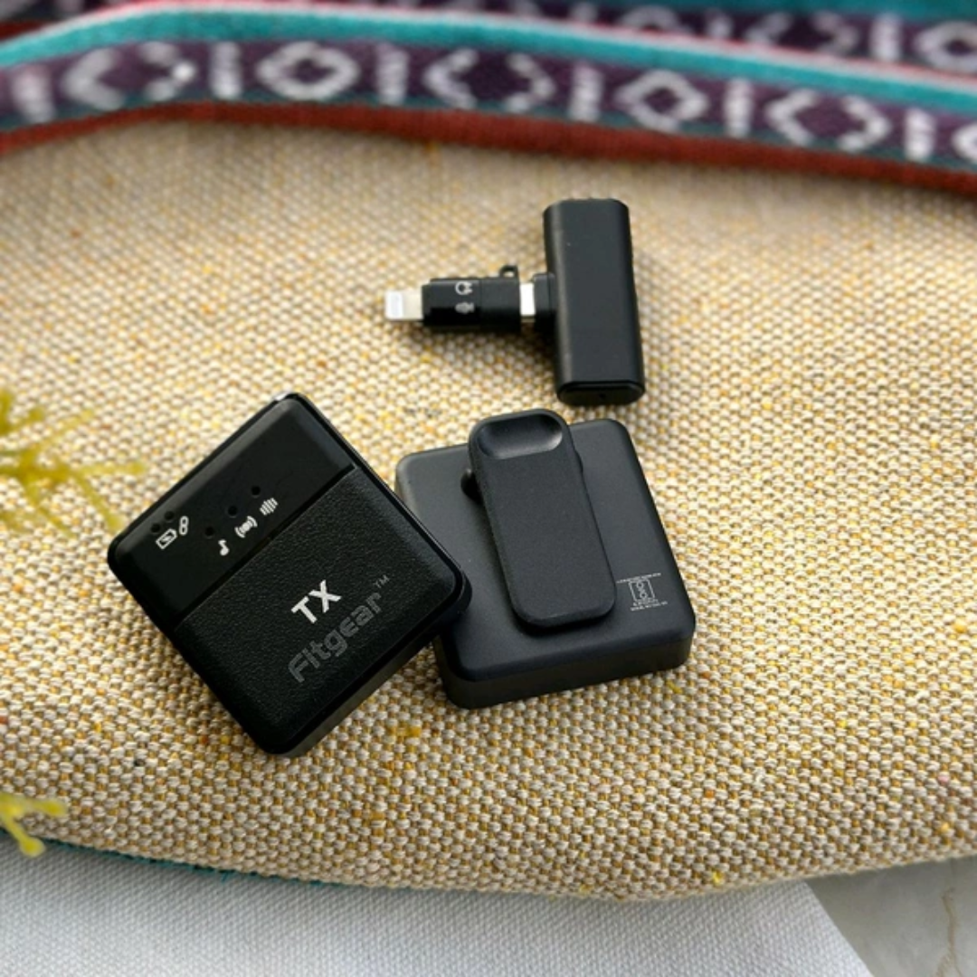 Fitgear 2-in-1 Wireless Lavalier Microphone