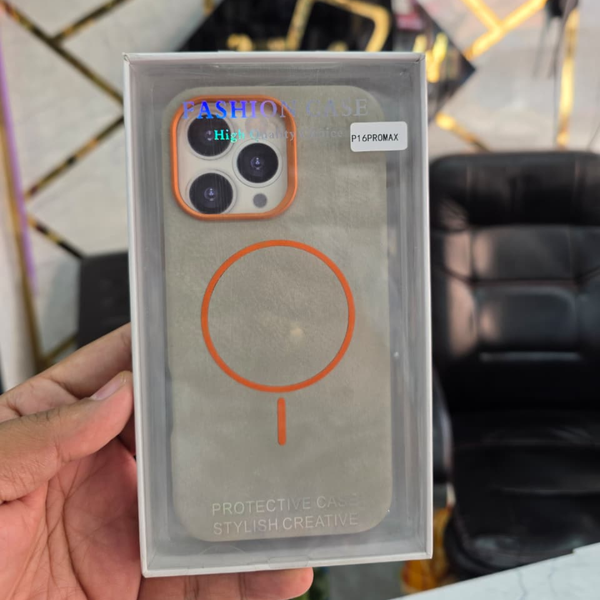 MagSafe Suede IPHONE 16 Pro Maxx Case